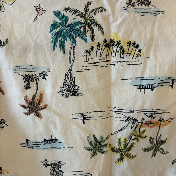 Tropical Print Button-Up - Picture 4 of 4